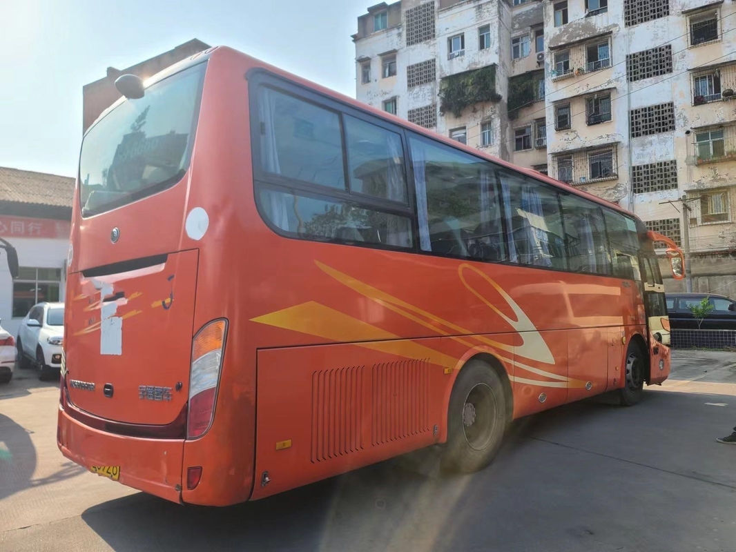 Direction de gauche de Seater de la suspension 38 d'airbag d'autobus de short utilisée par moteur de Zk6908 Yuchai Yutong