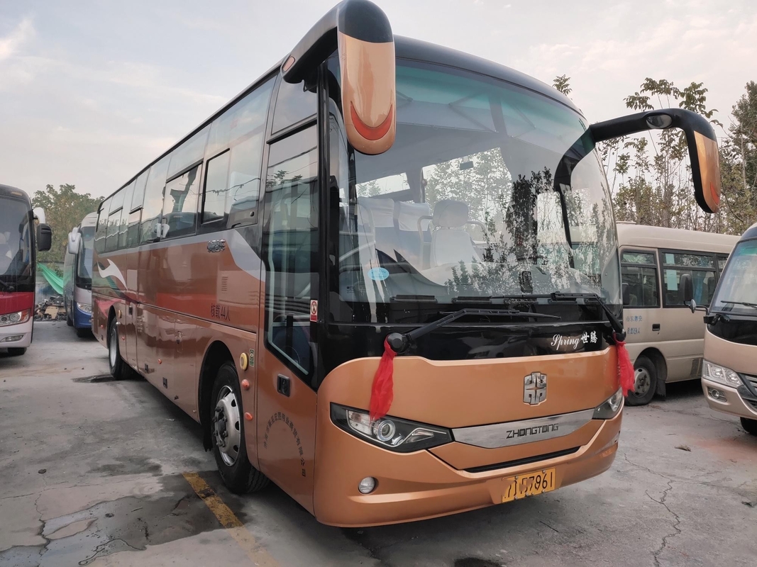 LCK6100 44seater a employé la commande de main gauche de portes du moteur deux de Zhongtong Bus Yuchai d'entraîneur