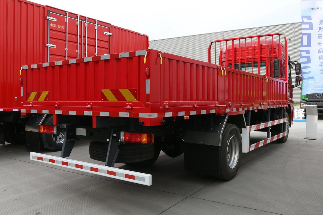 Shacman L5000 a utilisé le petit camion de la roue 4X2 de la tonne 6 des camions à benne basculante 220hp 20