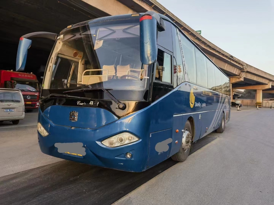 Portes de luxe utilisées du lecteur deux de main gauche de Weichai 300hp 55seats d'autobus de Zhongtong d'entraîneurs