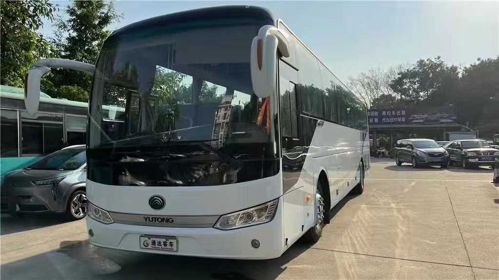 L'autobus de luxe de voyage 2017 l'autobus Zk6125HQ de l'an 55seat Yutong occasion Buss à vendre