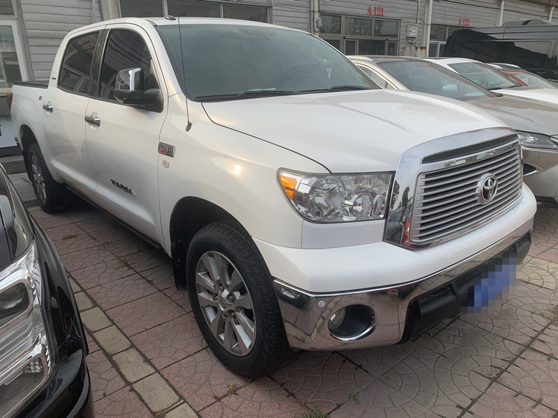 Camion pick-up diesel utilisé de Land Cruiser de camion pick-up des camion pick-up 4x4 Toyota à vendre