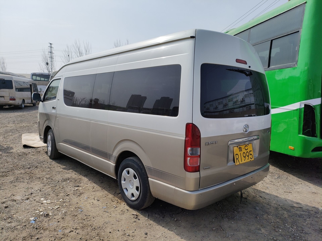 Japonais utilisé transporte Hiace 13 - marque de Toyota de direction de gauche du moteur à essence 15seater