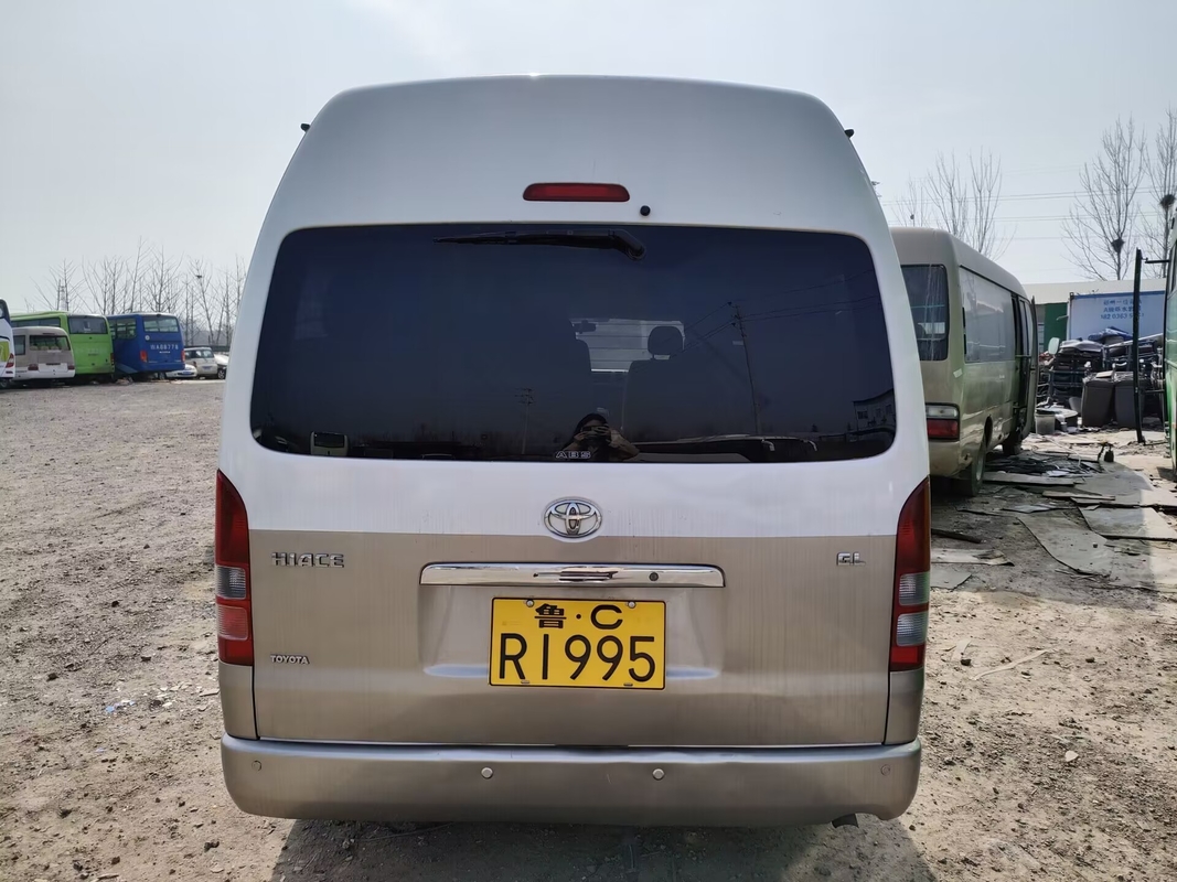 Japonais utilisé transporte Hiace 13 - marque de Toyota de direction de gauche du moteur à essence 15seater