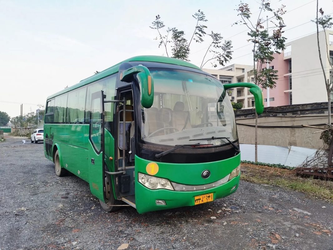 Fenêtre de cachetage de l'autobus ZK6879 de Yutong d'occasion de sièges du moteur 39 de l'EURO utilisé IV Yuchai d'autobus et d'entraîneur