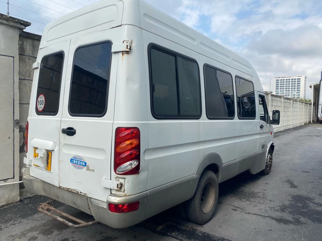 Minivan d'occasion 11 places, moteur avant, portes arrière, climatisation, toit surélevé, 138 ch, minibus d'occasion NJ6604