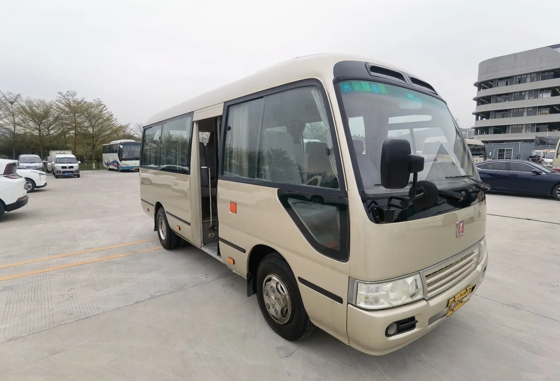 2ème main Mini Bus Champagne Color 19 sièges Front Engine Floding Door 6 mètres de caboteur utilisé JX6602 de JMC