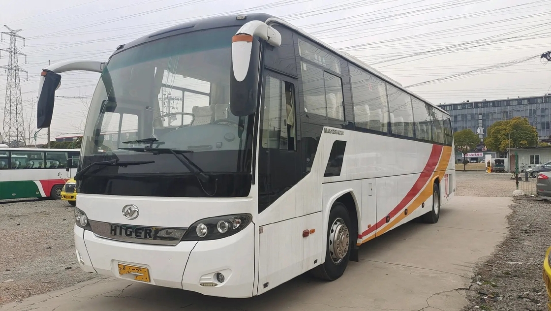 Used King Long Coaches 54 Seats Sealing Window 12 Meters Double Doors Yuchai Engine 2nd Hand Higer Bus KLQ6125