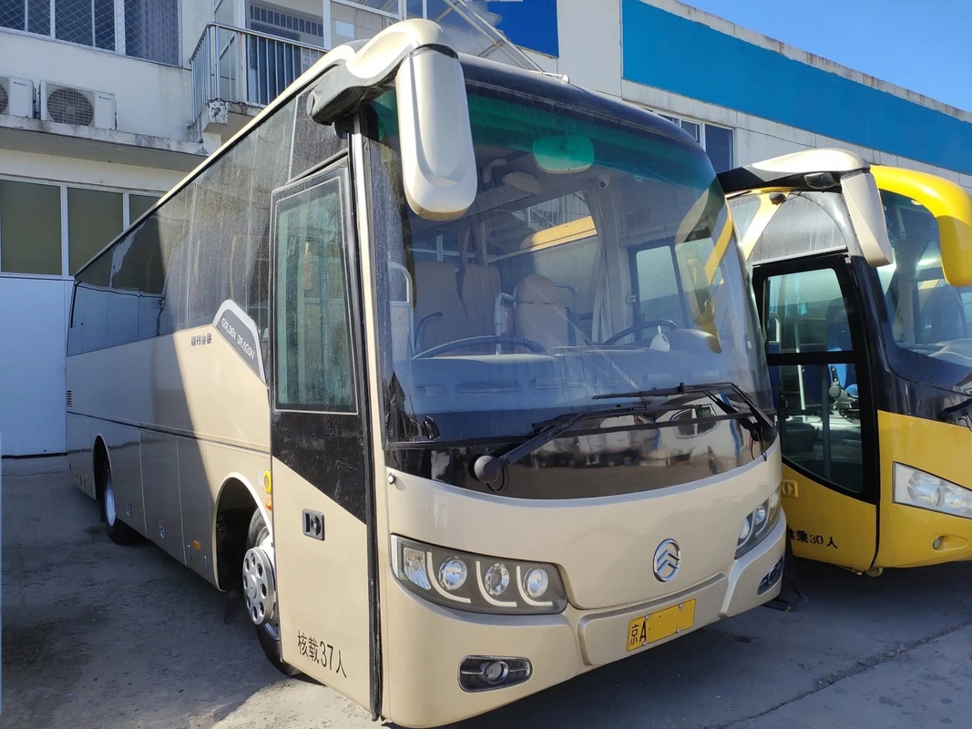 le 2ème la transmission manuelle de l'EURO IV simple de climatiseur de porte de sièges du car 37 de main a employé Dragon Bus d'or XML6857