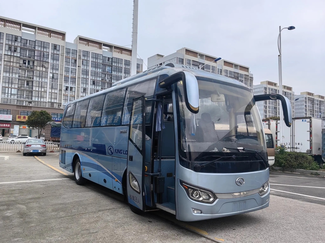 Sièges utilisés de la navette 26 scellant la fenêtre 8,5 mètres de 220hp de moteur de transmission manuelle d'autobus XMQ6859 de Kinglong