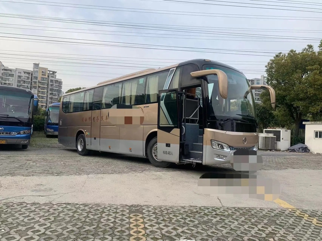 L'entraîneur utilisé Bus 90% nouveaux 48 pose le moteur d'or 100km/H du dragon XML6112 Weichai du 2ème entraînement de main