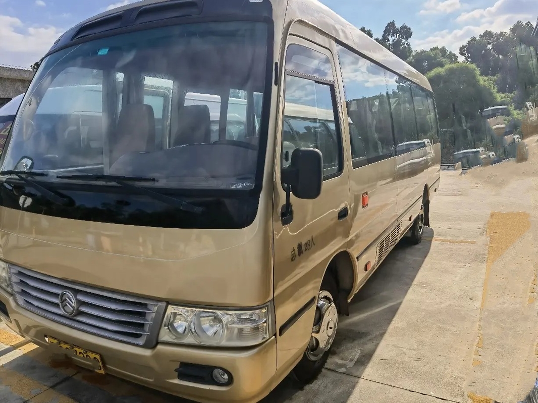 Les petits sièges utilisés de l'autobus 28 que Front Engine 7 mètres aèrent Conditoner 5250kg limitent le dragon d'or XML9729 du poids 150hp
