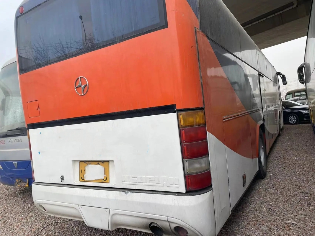Moteur simple utilisé de cylindres de la porte 6 des cars 53 de couleur blanche diesel de sièges avec l'autobus BFC6120 de Beifang de main d'a/c 2ème