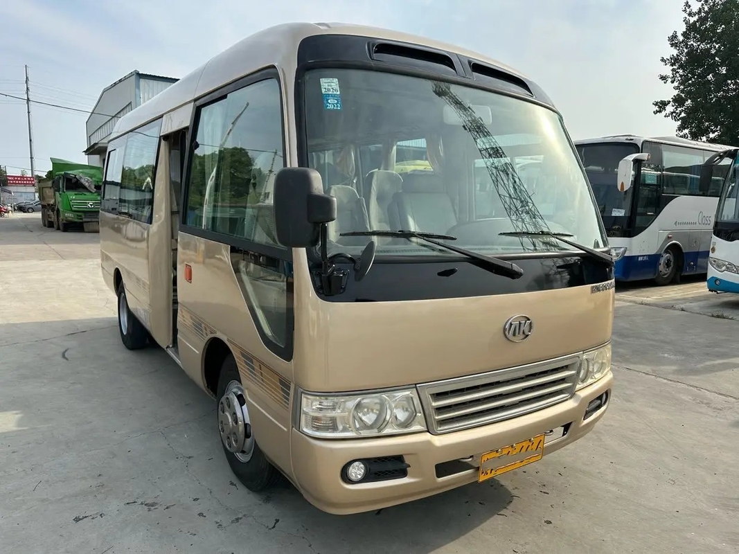 L'EURO utilisé IV de marchands de minibus 19 sièges Champagne Color Yuchai Engine 6 mètre l'autobus utilisé HK6606 d'Ankai de porte se pliante