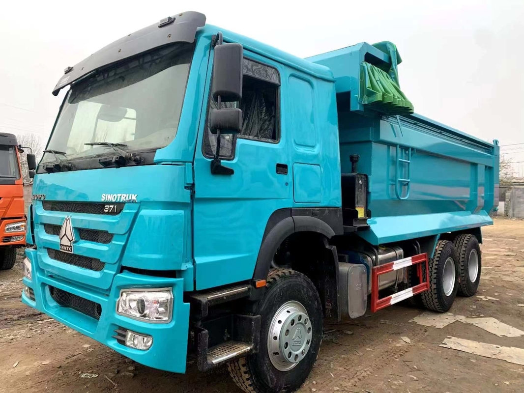 Les camions résistants utilisés le mode que spécial d'entraînement de la couleur 6×4 a laissé les 13 tonnes droites chargent le transport de mine de poids