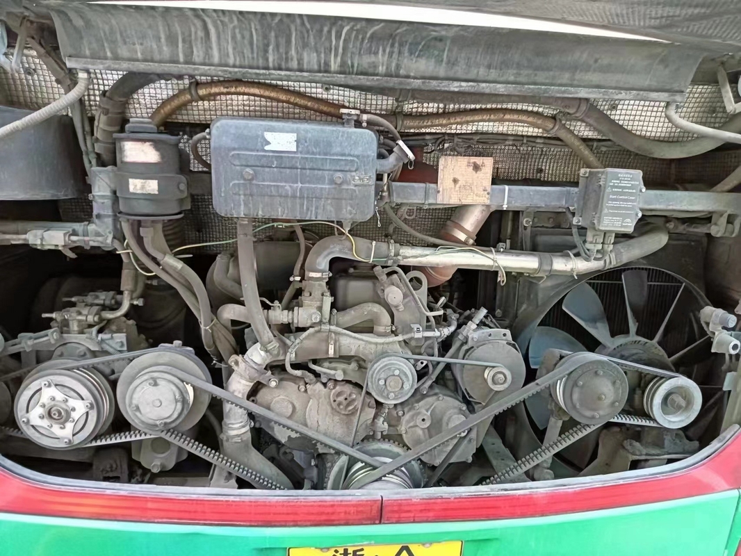 Autobus court utilisé sièges rares du moteur 39 de 9 mètres scellant le porte-bagages Youngtong ZK6908 de la fenêtre LHD/RHD