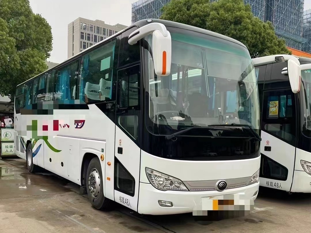 le 2ème autobus de main fenêtre de cachetage d'entraînement de main gauche de ressort lame de 2020 d'an de Yucuai sièges du moteur 48 a utilisé l'autobus de Yutong