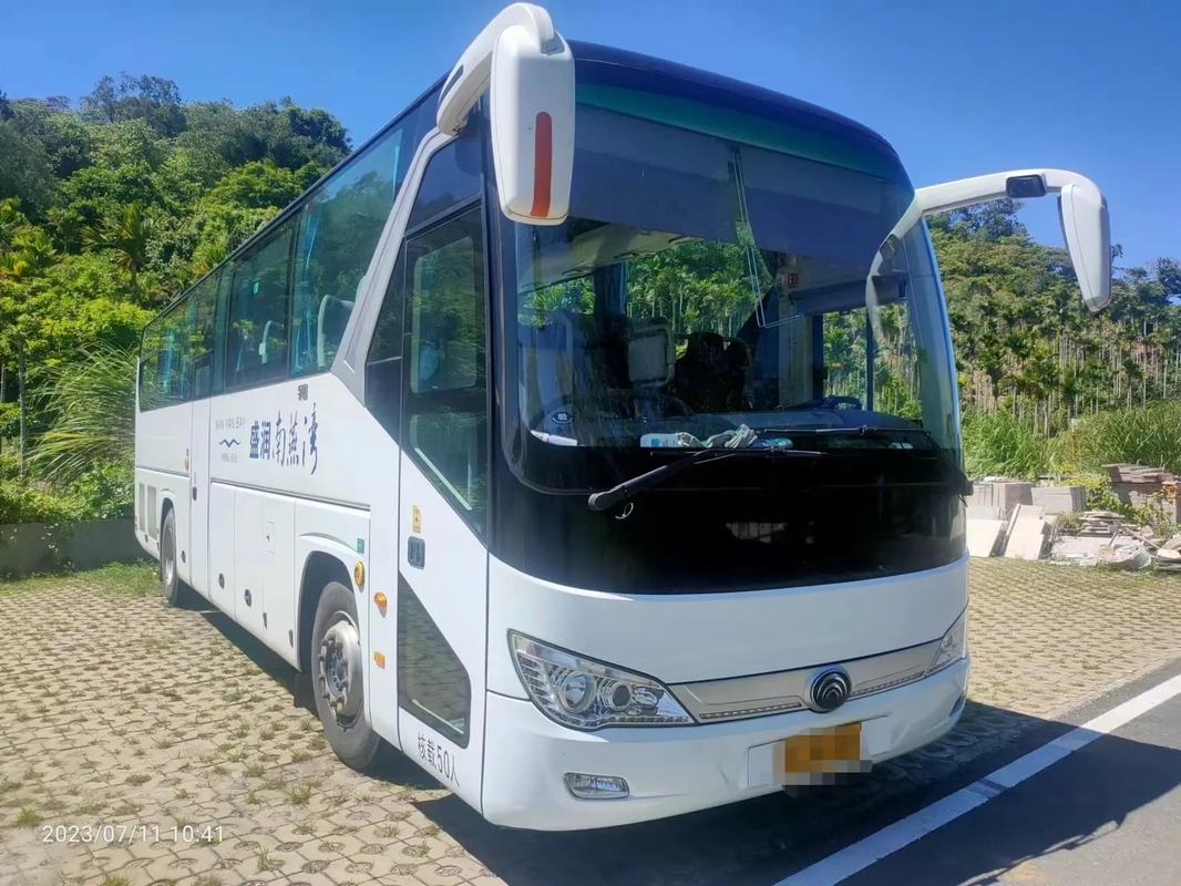Les entraîneurs de passager utilisés autobus ZK6119 de Yutong de main de moteur de portes à deux battants de sièges du ressort lame 50 le 2ème d'entraînement rare de main gauche