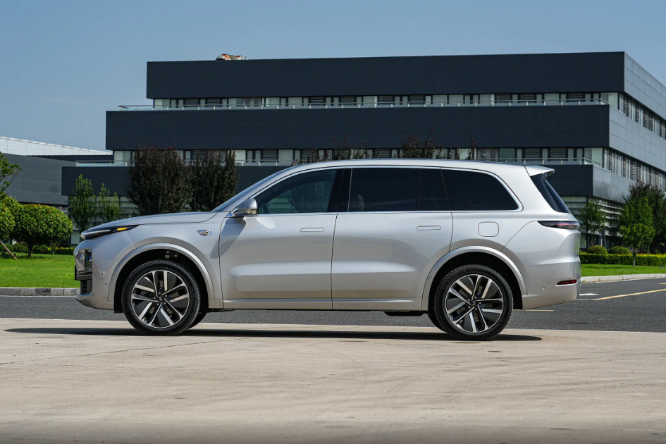 Moteur électrique de Large SUV de modèle de Li L9 de sièges de la voiture 6 de marque chinoise turbo