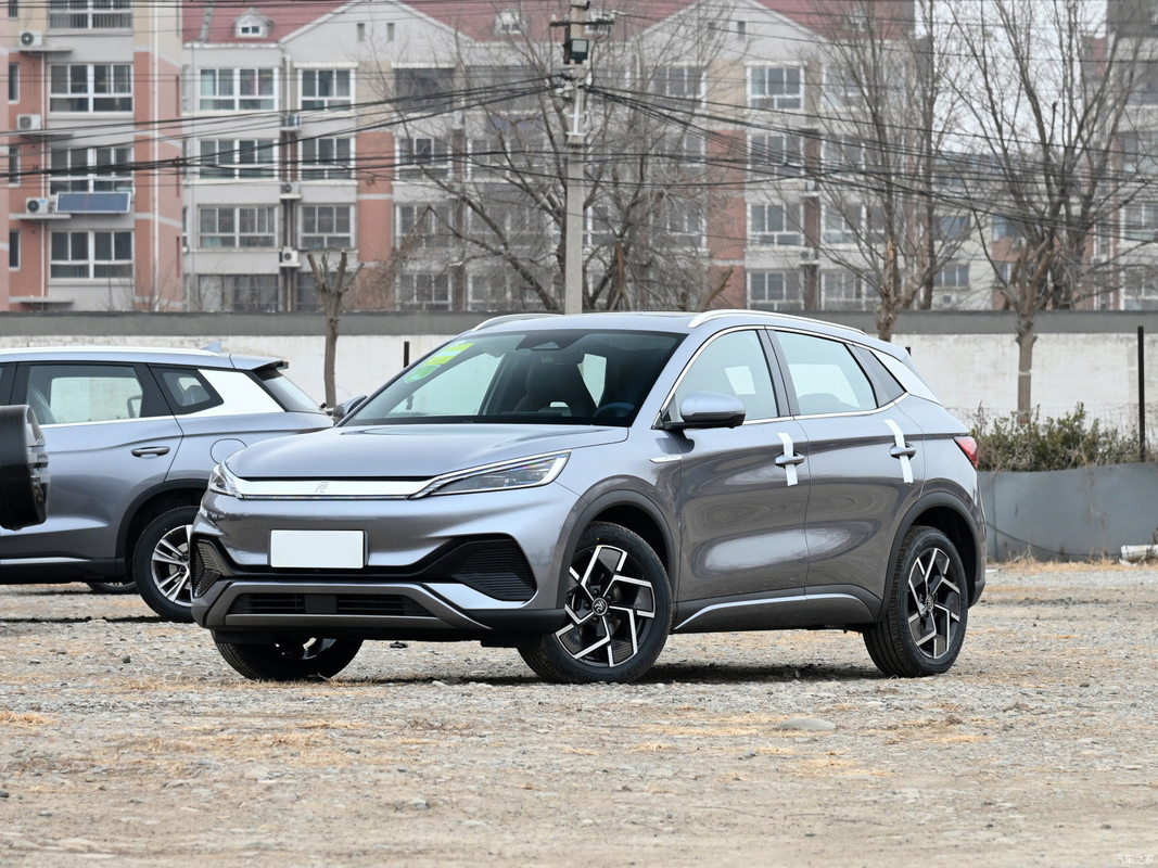Nouveaux véhicules à lame électrique à consommation d'énergie BYD Yuan 2020 Modèle phare SUV Sport de 510 km
