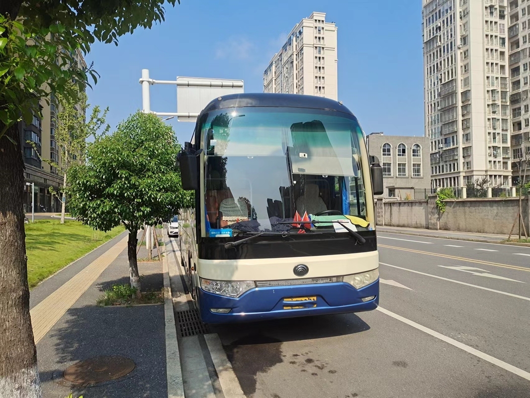 Moteur Weichai 55 sièges LHD/RHD à deux portes
