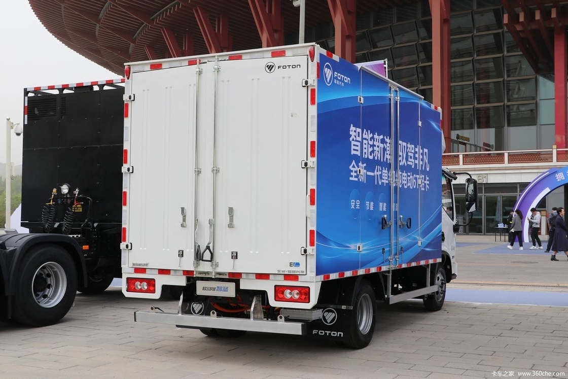 Nouveau véhicule électrique à énergie pure Foton 4 * 2 mode de conduite camion léger 280km