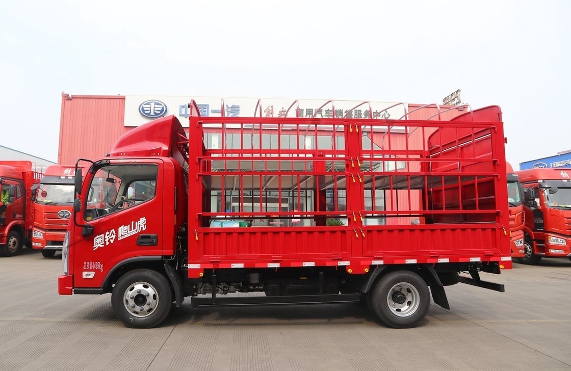 Boîte de clôture Foton 151 Chevaux Camion léger d'occasion EURO 3 Toit plat 6 Pneus Manche gauche