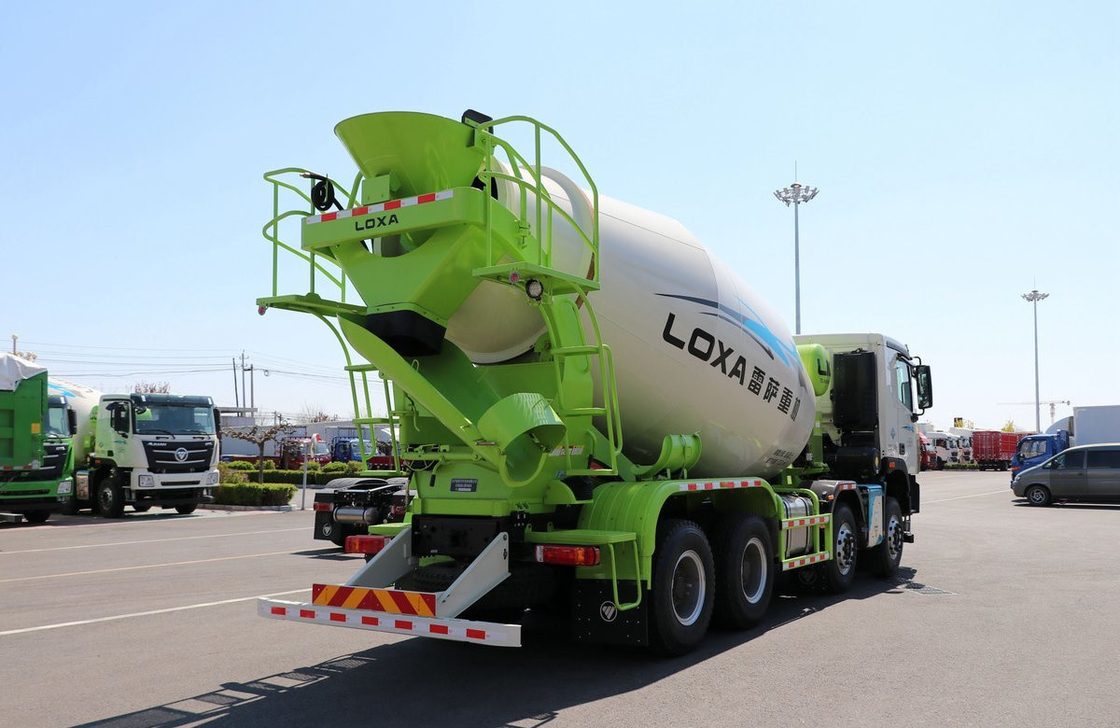 Camions béton 7,7 cubic double déff Foton GTL 8*4 mélangeur Camion LOXA Cisterne Nouveau