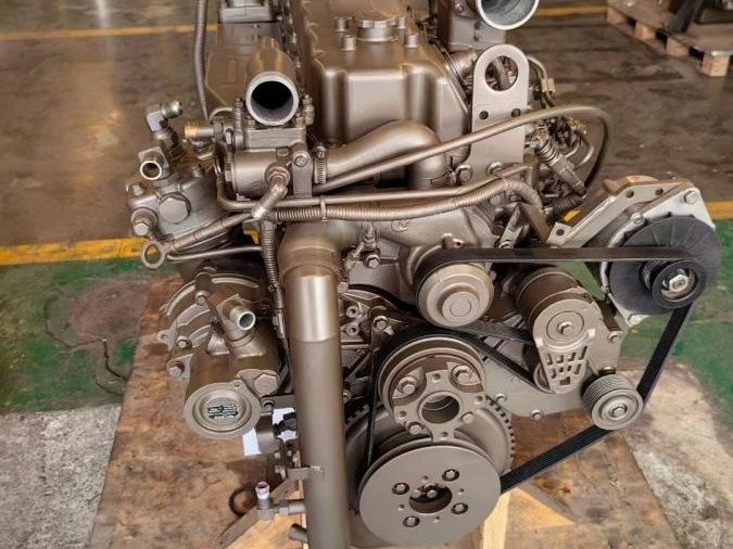 Pièces détachées pour bus d'occasion YuChai6L260-42 Moteur Euro 4 Diesel 260 chevaux maximum