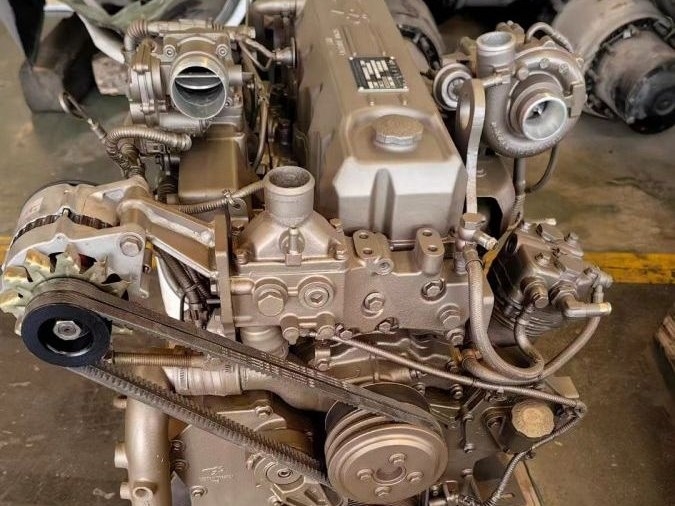 Pièces détachées pour bus d'occasion YuChai6L260-42 Moteur Euro 4 Diesel 260 chevaux maximum