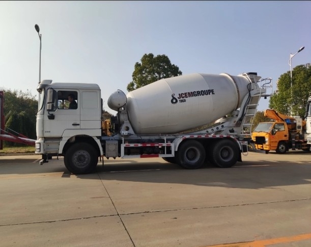 Ciment neuf et d'occasion Pompes à béton 16cbm Camions à vendre