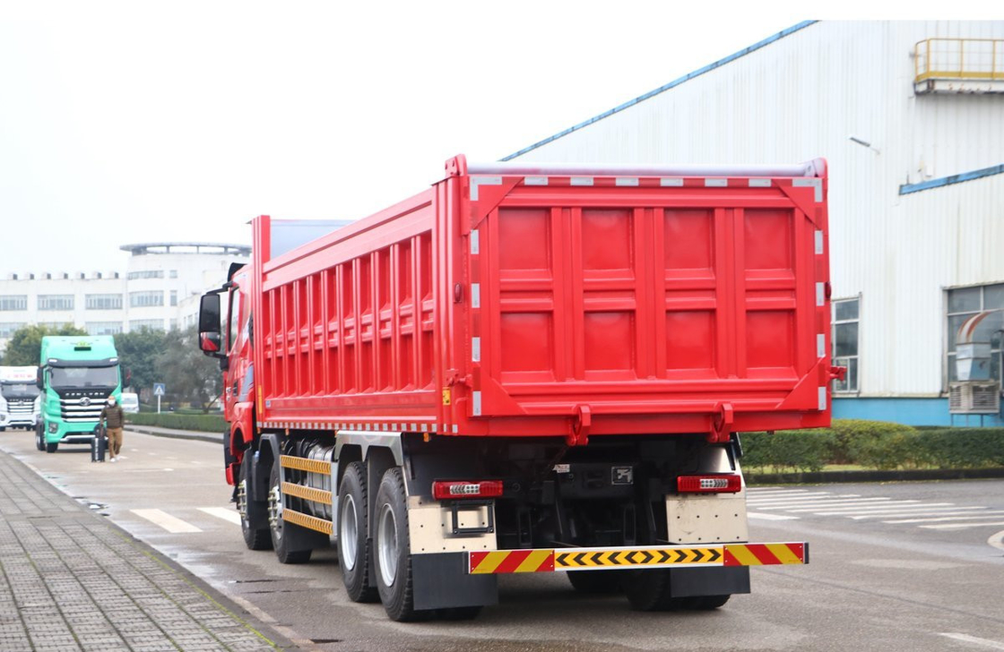 Hongyan 560hp C6 Chargement 20 tonnes 12 pneus utilisés camion à dériveur 8×4 LHD/RHD