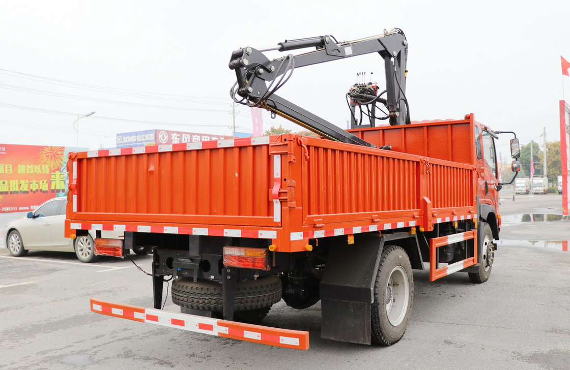 Vélos de levage montés sur une grue 4 tonnes Dayun 4*2 cabine unique et demi