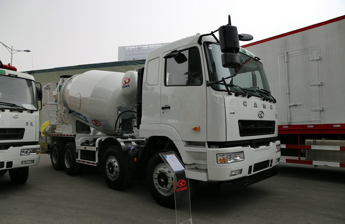 Camion à béton usé 8×4 CAMC Ciment à béton 310 ch Euro 5 Grand réservoir 12 pneus