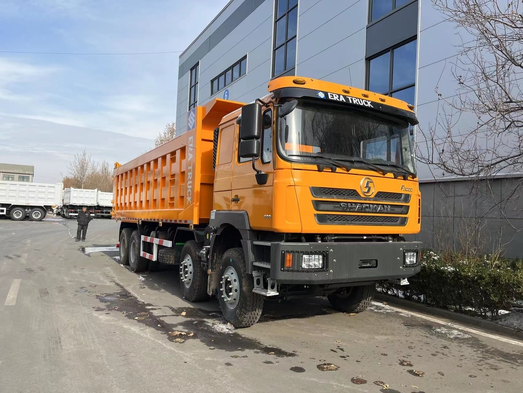 Camions d'occasion en bon état Shacman 400 chevaux 8*4 F3000 Camion de décharge 12 pneus Cabine standard