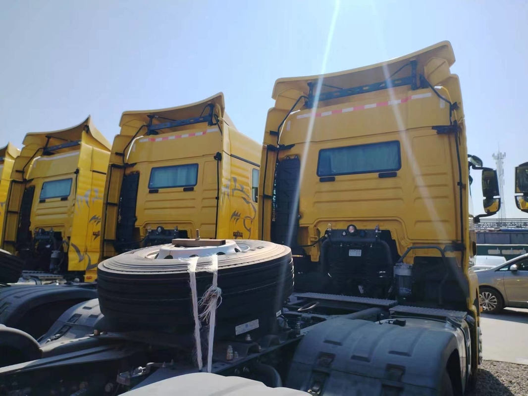 Camion remorques tracteur SITRAK 6*4 tête de cheval 2021 Année neuve Condition 540hp haut toit