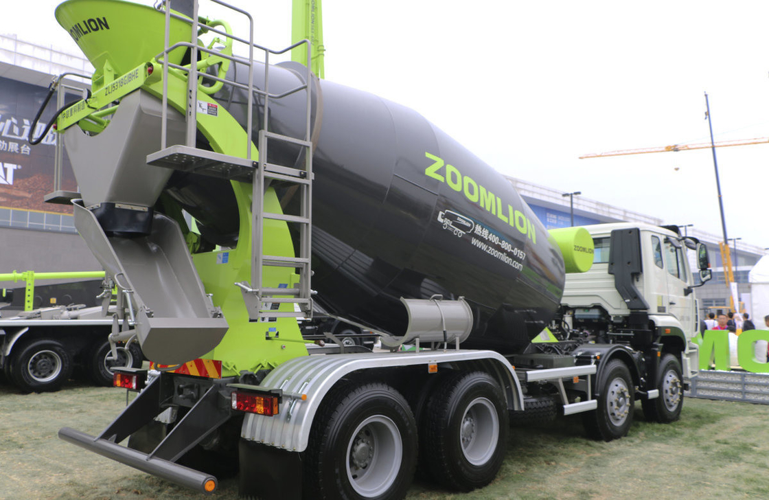 Camion à béton Ghana Hohan J5G 8*4 châssis Zoomlion Tanker 8M3 moteur diesel 310 ch