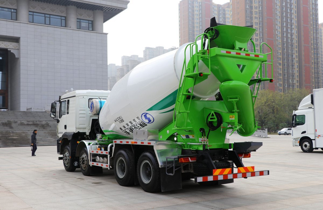 Mélangeurs de béton avec camion Shacman M3000 Modèle 12 roues 7.5 cubic Tanker Single Sleeper