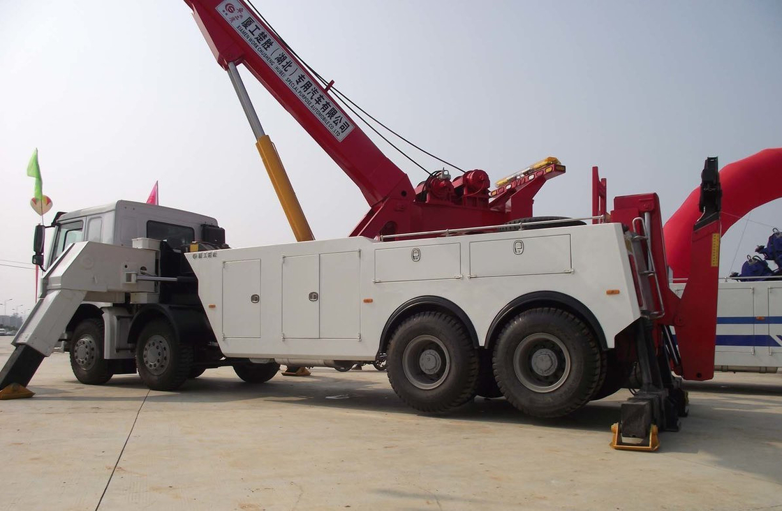 Chariot-remorqueur de la marque chinoise Sinotruck Howo 8*4 Un à un Chariot-remorqueur de 6 à 12 tonnes Émission Euro 3