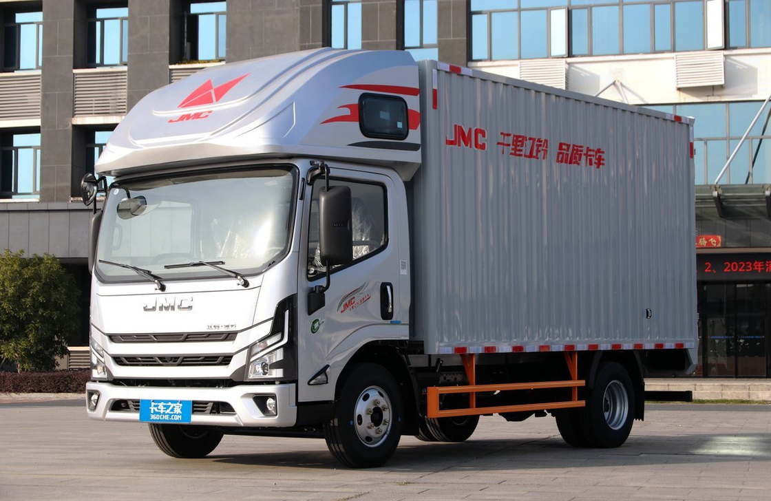 Camions de marchandises légères JAC 4,2 mètres Fourgon boîte à deux portes cabine à rangée unique avec couchette