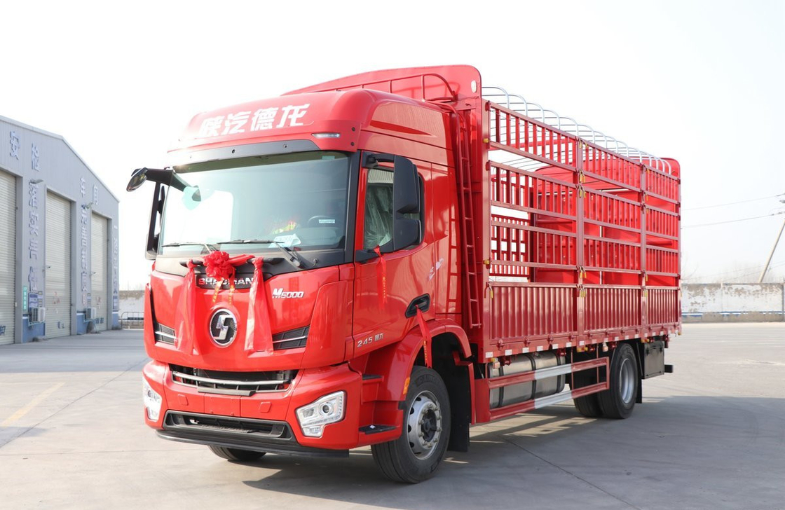 Camions de chargement de clôture Shacman M6000 4*2 Camion de camion Weichai 245hp Moteur 8 vitesses manuel