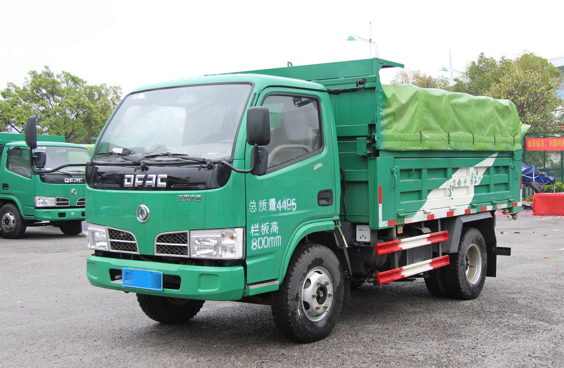 Camion d'occasion 4*2 Dongfeng Petit camion à ordures Couleur verte Manuel de cabine à rangée unique