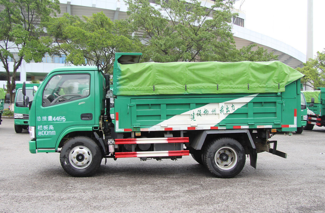 Camion d'occasion 4*2 Dongfeng Petit camion à ordures Couleur verte Manuel de cabine à rangée unique