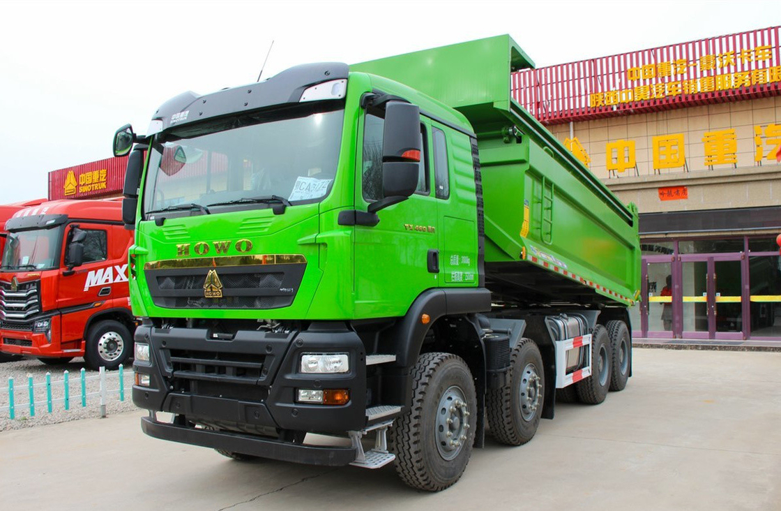 Vente de camions à décharger à Howo Sinotruck Taper 12 cylindres moteur 460hp transport de sable et de pierre