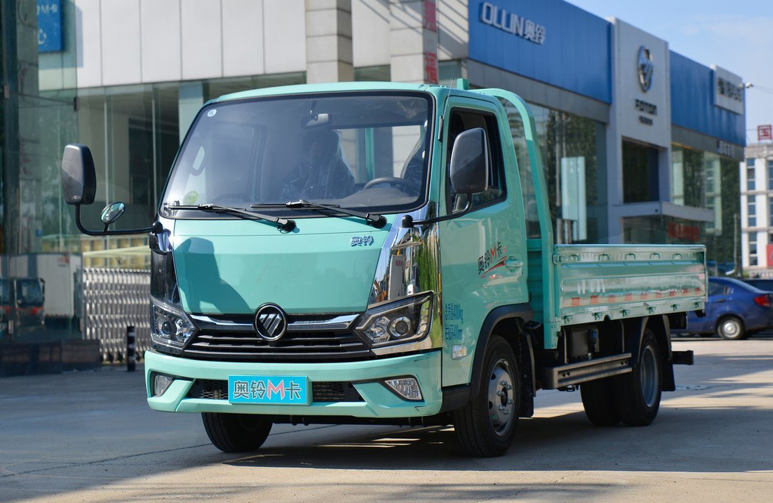 Camion de chargement d'occasion à cabine simple Camion léger Foton Lit plat 3,7 mètres de long Doule arrière