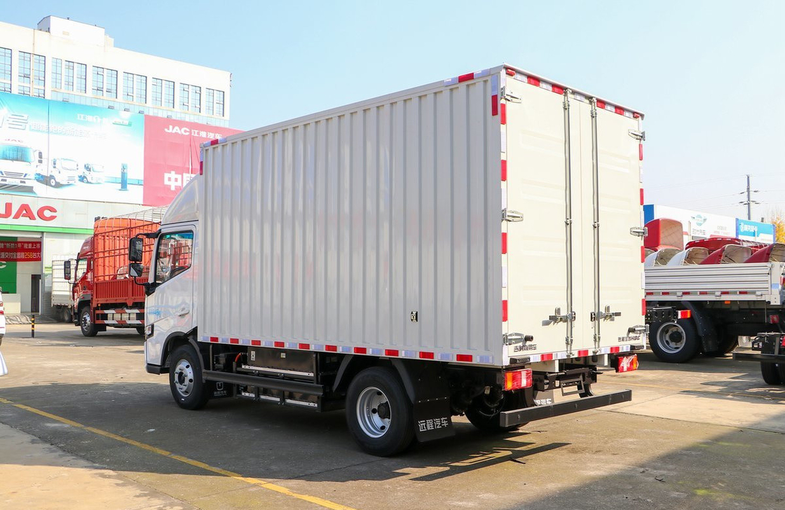 Box Trucks Geely Pure Electric Truck Nouveau carburant énergétique 4*2 Fourgon Box 4 mètres A/C