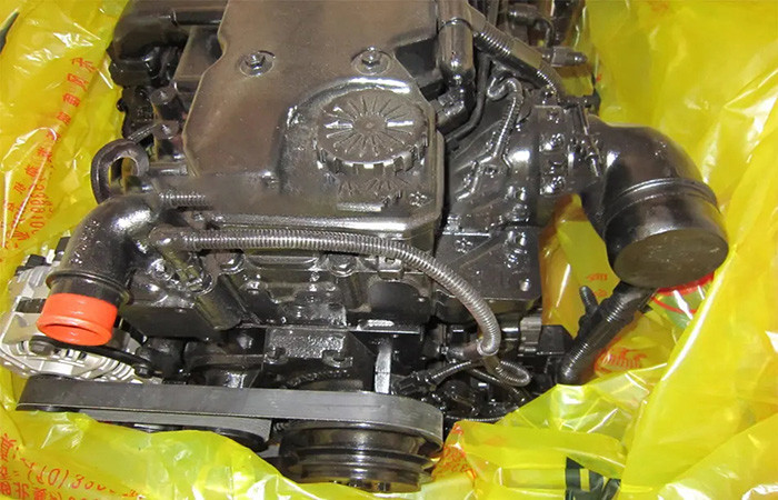 Le moteur Cummins ISDe230 30 est utilisé pour alimenter le bus Yutong ZK6908H Parties de rechange de bus de bonne qualité