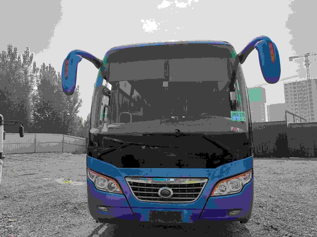 Le National Express transportent le rendement élevé a employé la disposition des sièges 2+2 de Bus 35 d'entraîneur de Yutong