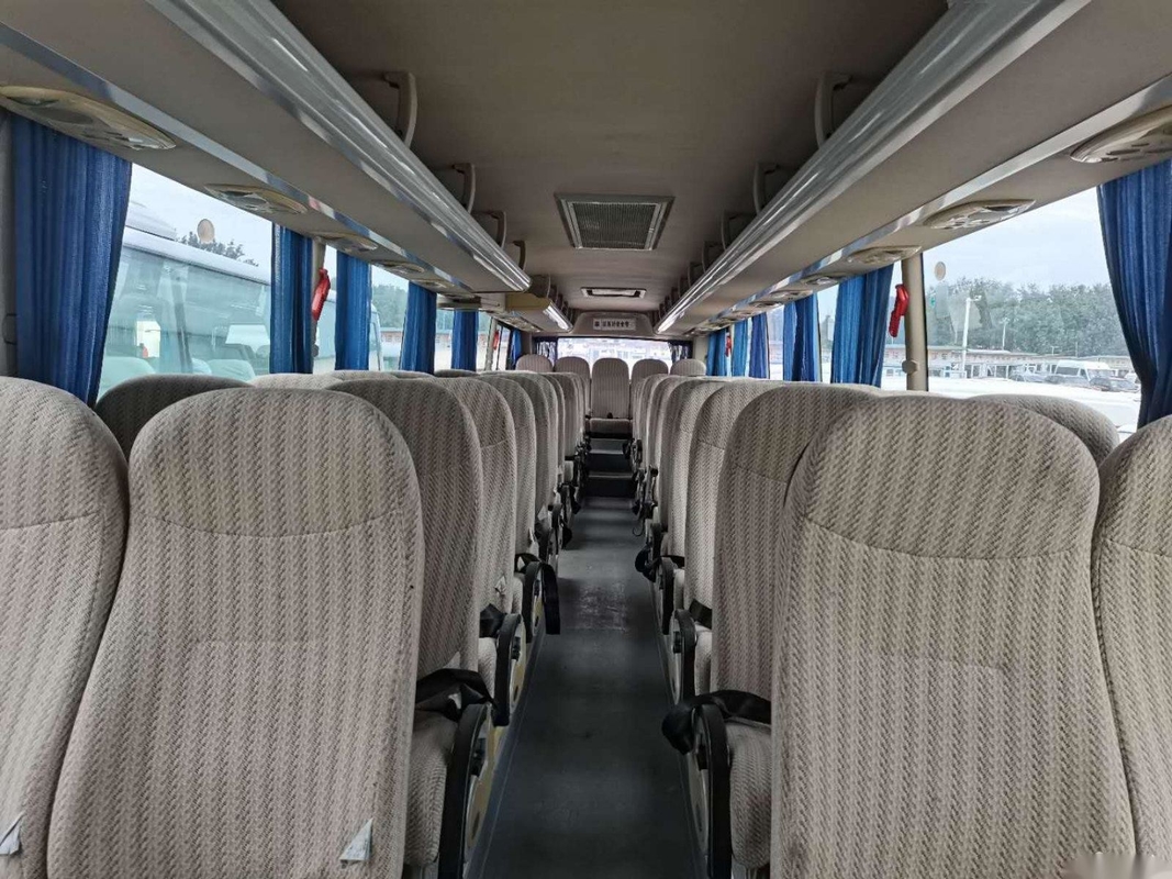 Autobus utilisé de transport de passagers d'occasion de marchand d'autobus avec l'autobus diesel de l'euro 3 de l'euro 2 à C.A.