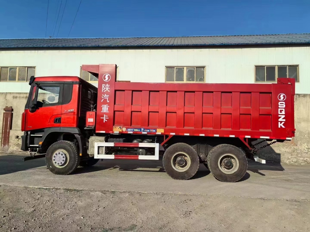 Camion à décharge à 12 roues à 20 tonnes, Shacman X3000 430 chevaux de haute qualité en stock.